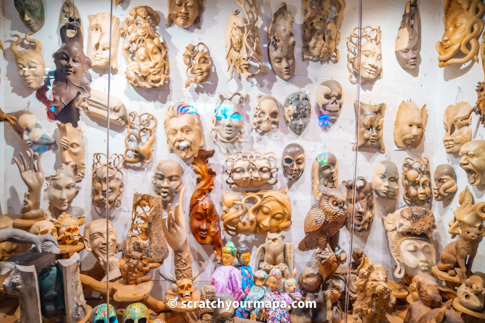 Masks of Venice, tips for traveling to Venice