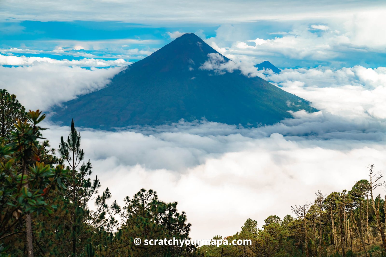 Acatenango volcano hike