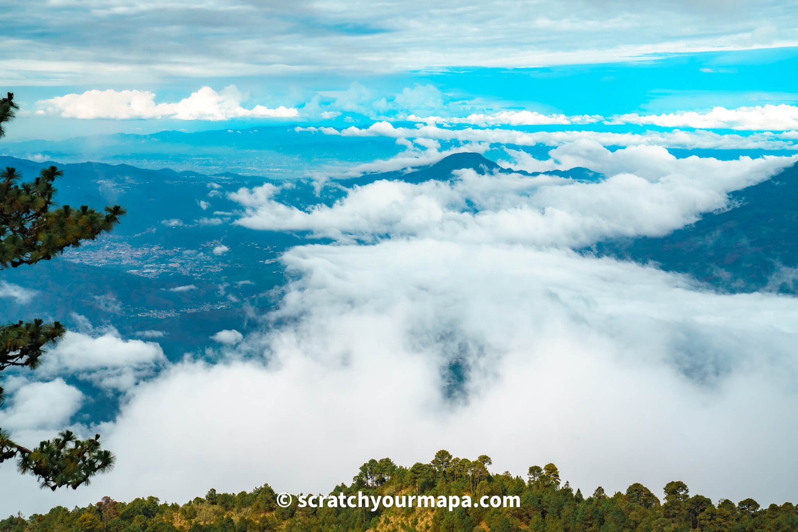 weather during the Acatenango volcano hike