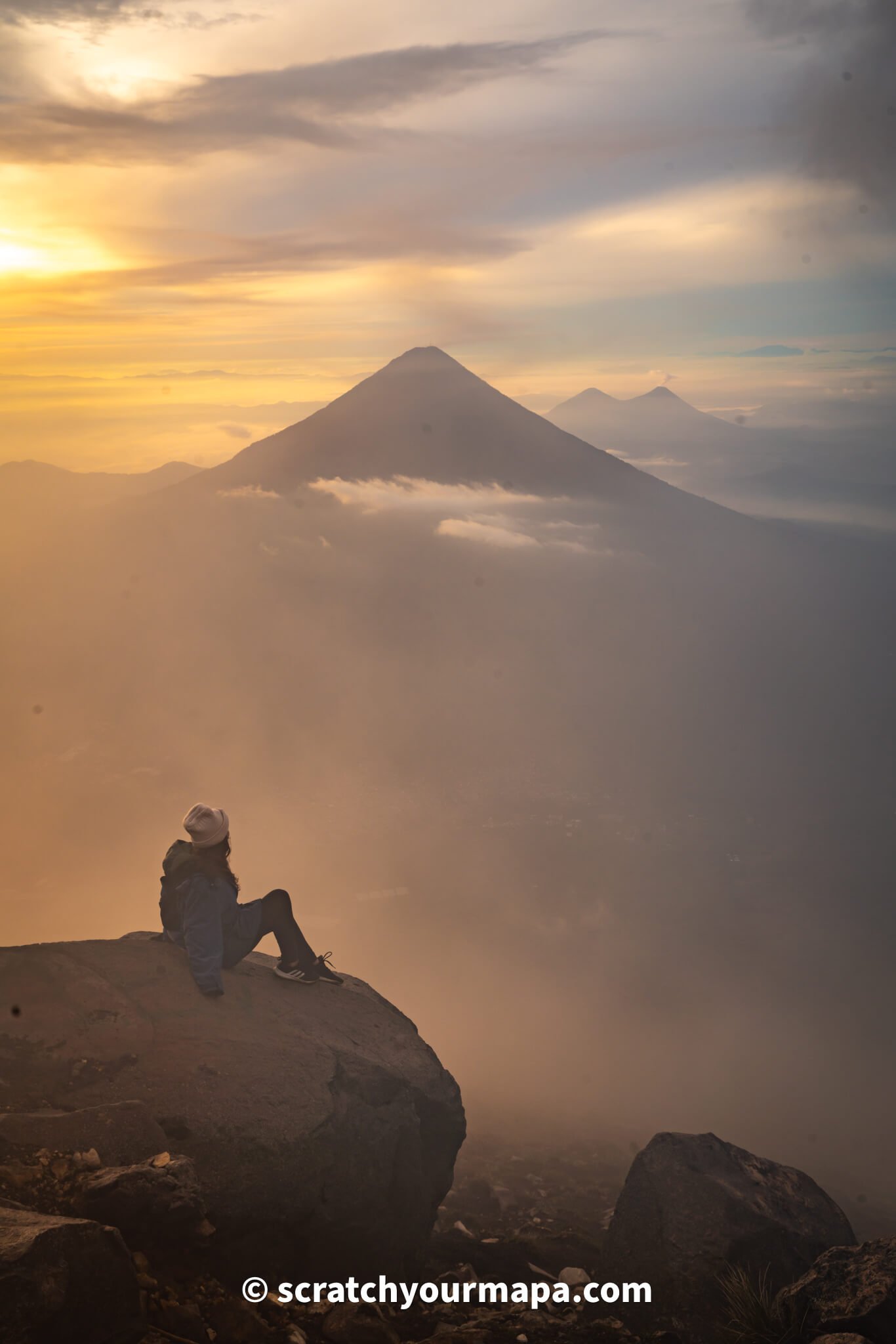 weather during the Acatenango volcano hike