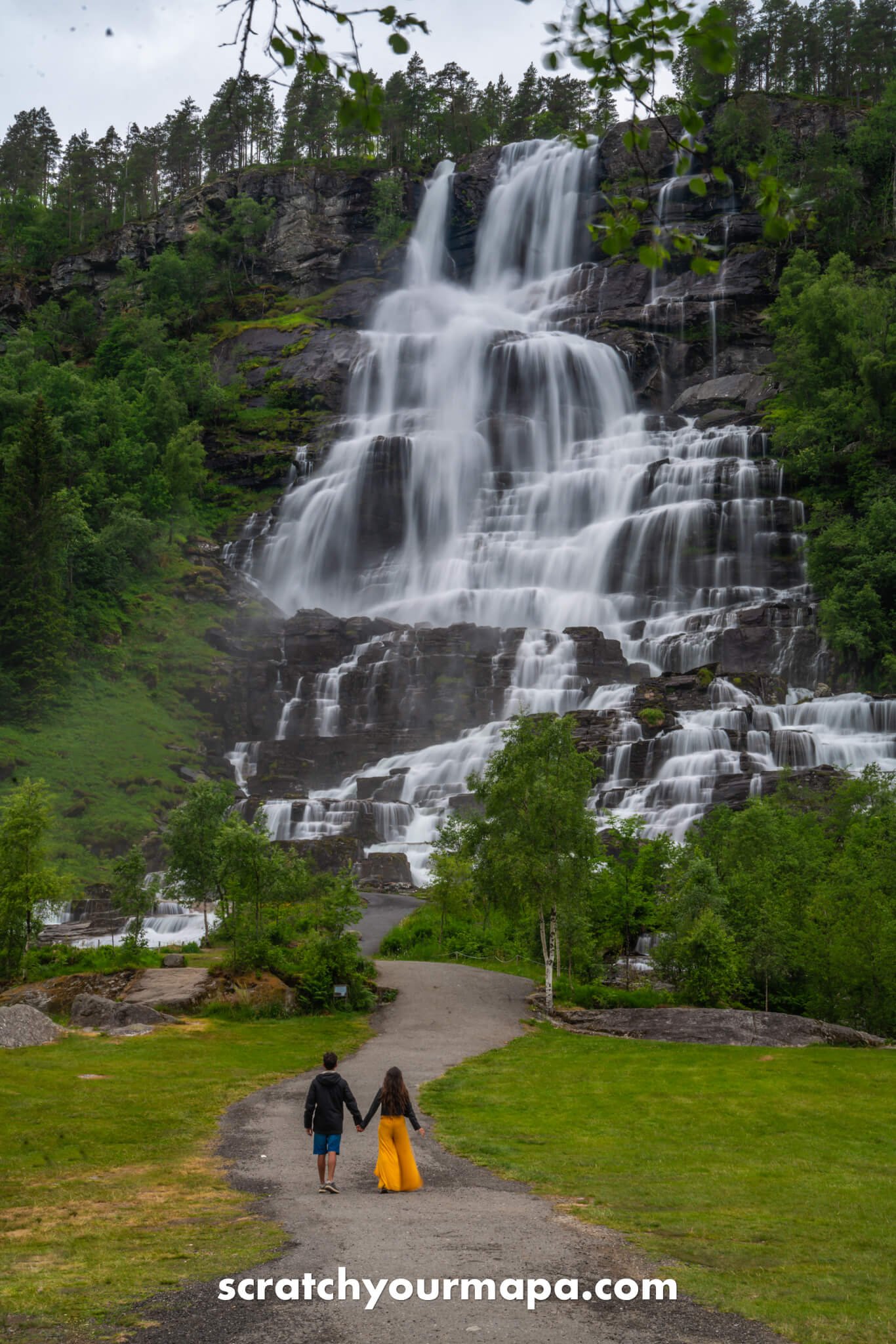 Tvindefossen, cool places to visit in Norway