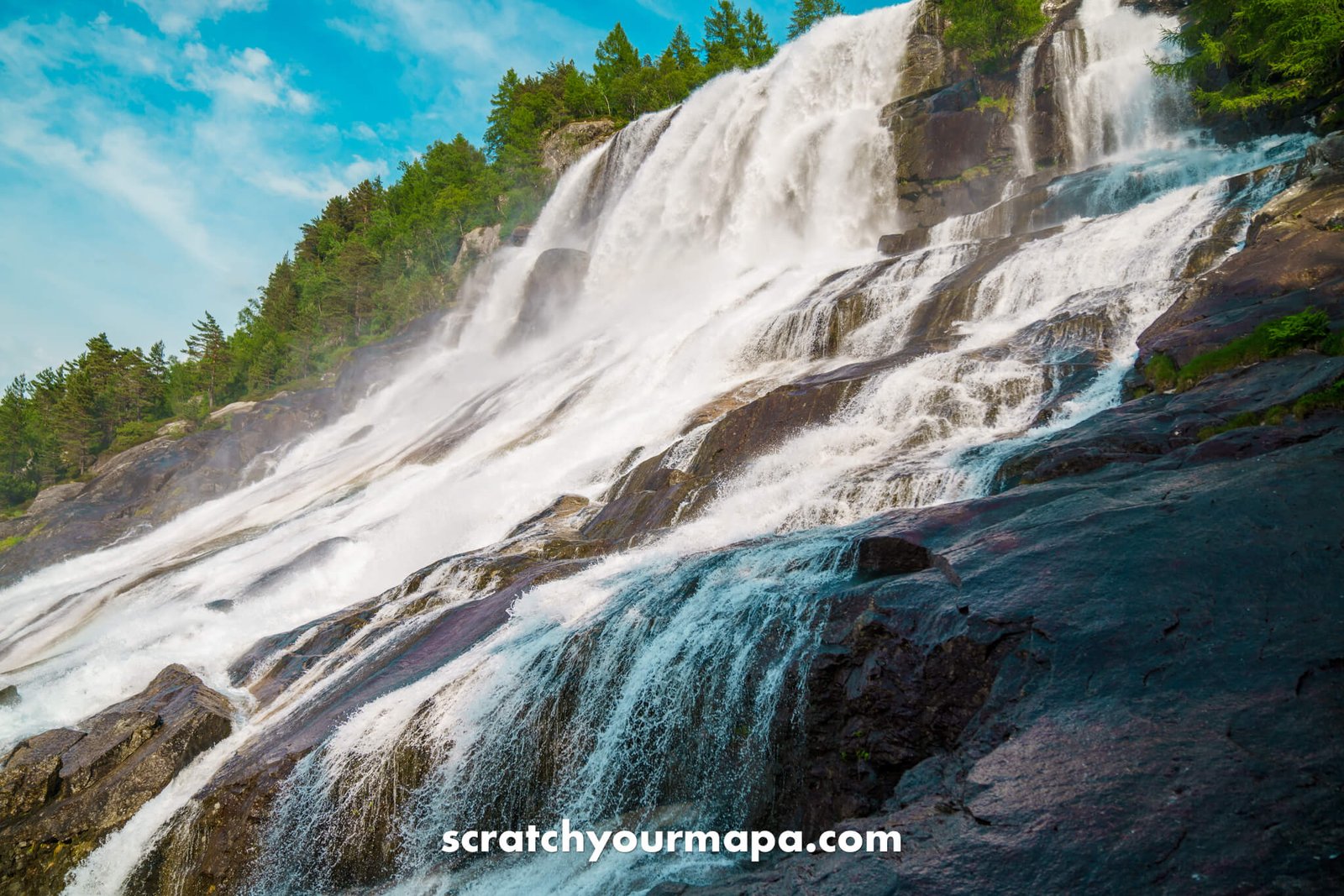 Furebergsfossen, cool places to visit in Norway