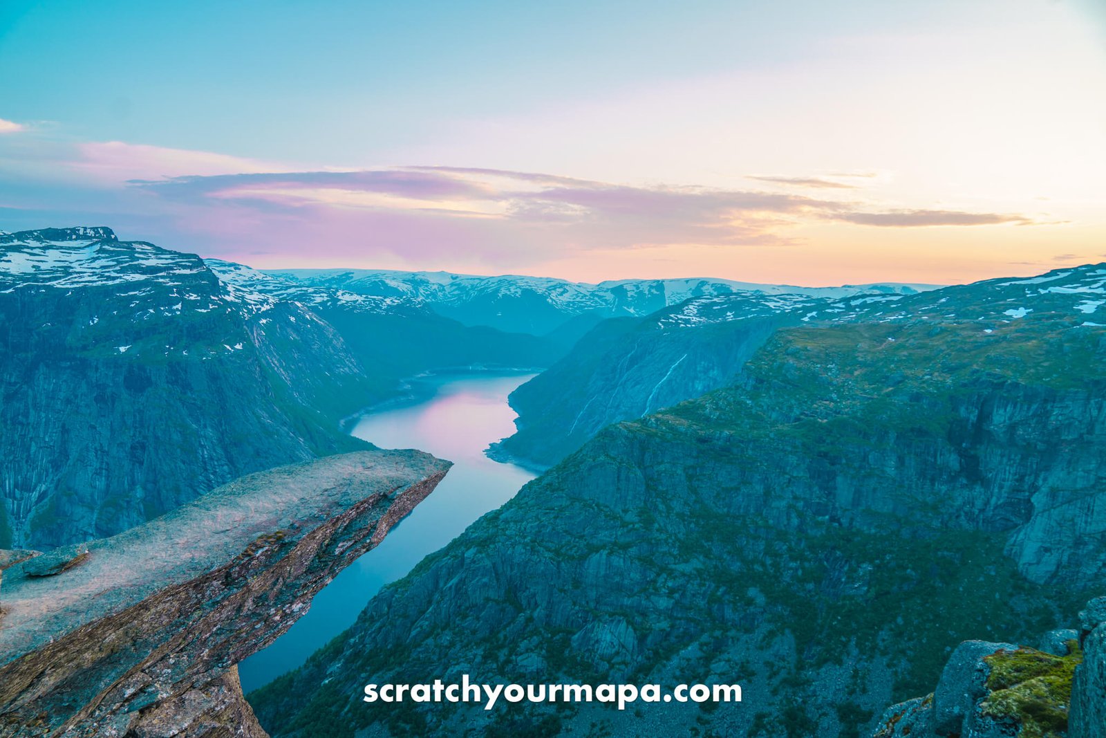 Trolltunga, cool places to visit in Norway