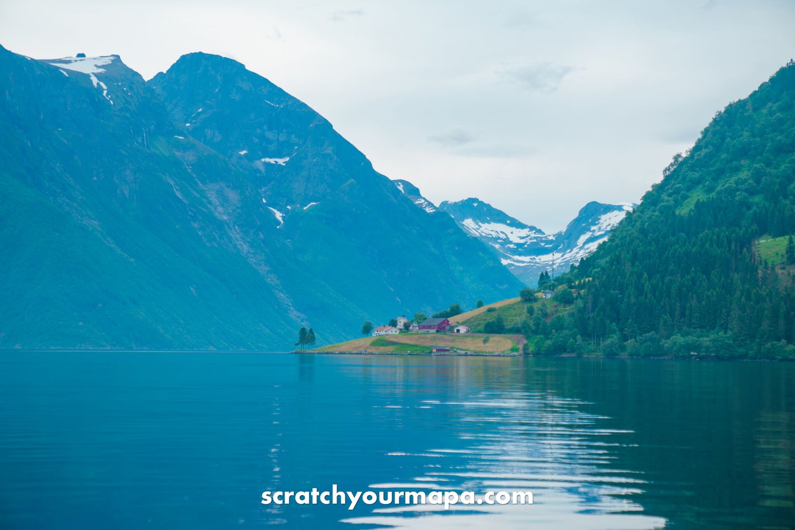 boat ride to the most beautiful swing in Norway, Trandal