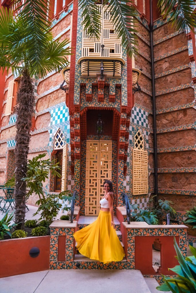 Barcelona travel guide for first-time visitors