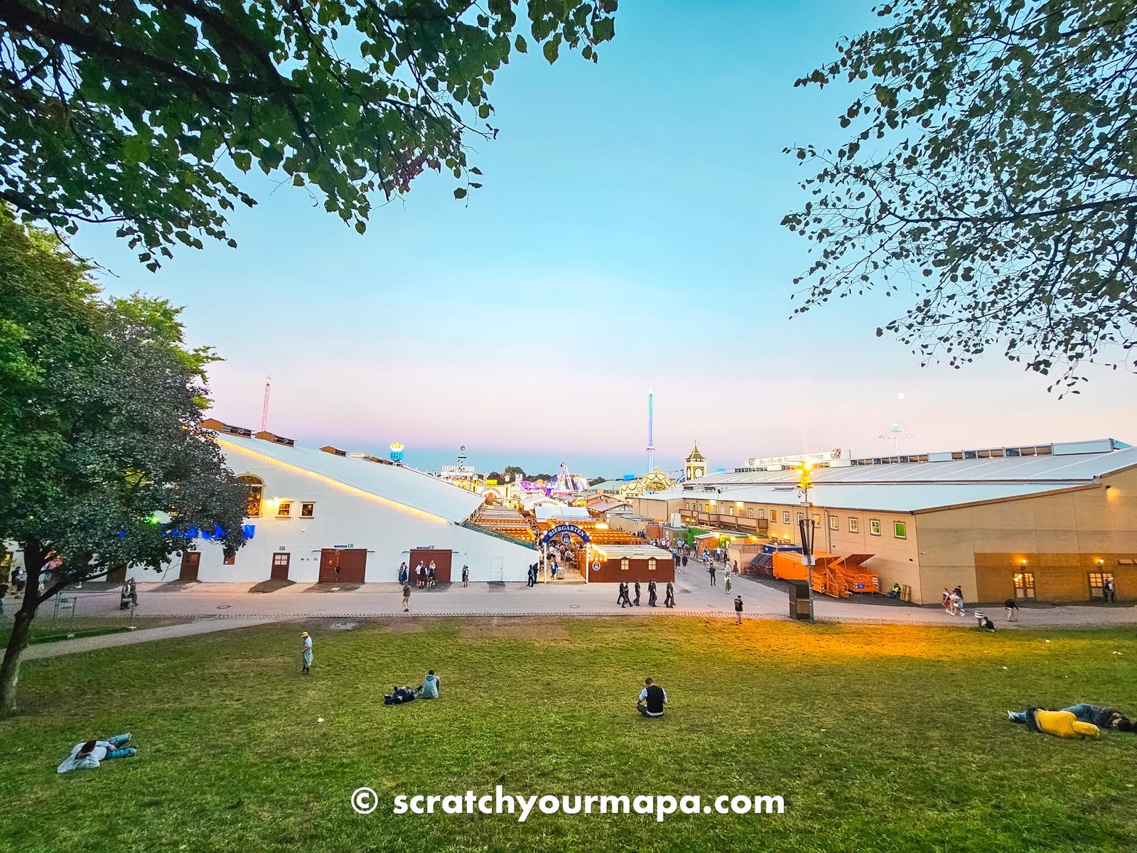 carnival at Oktoberfest, what to expect at Oktoberfest in Munich, Germany