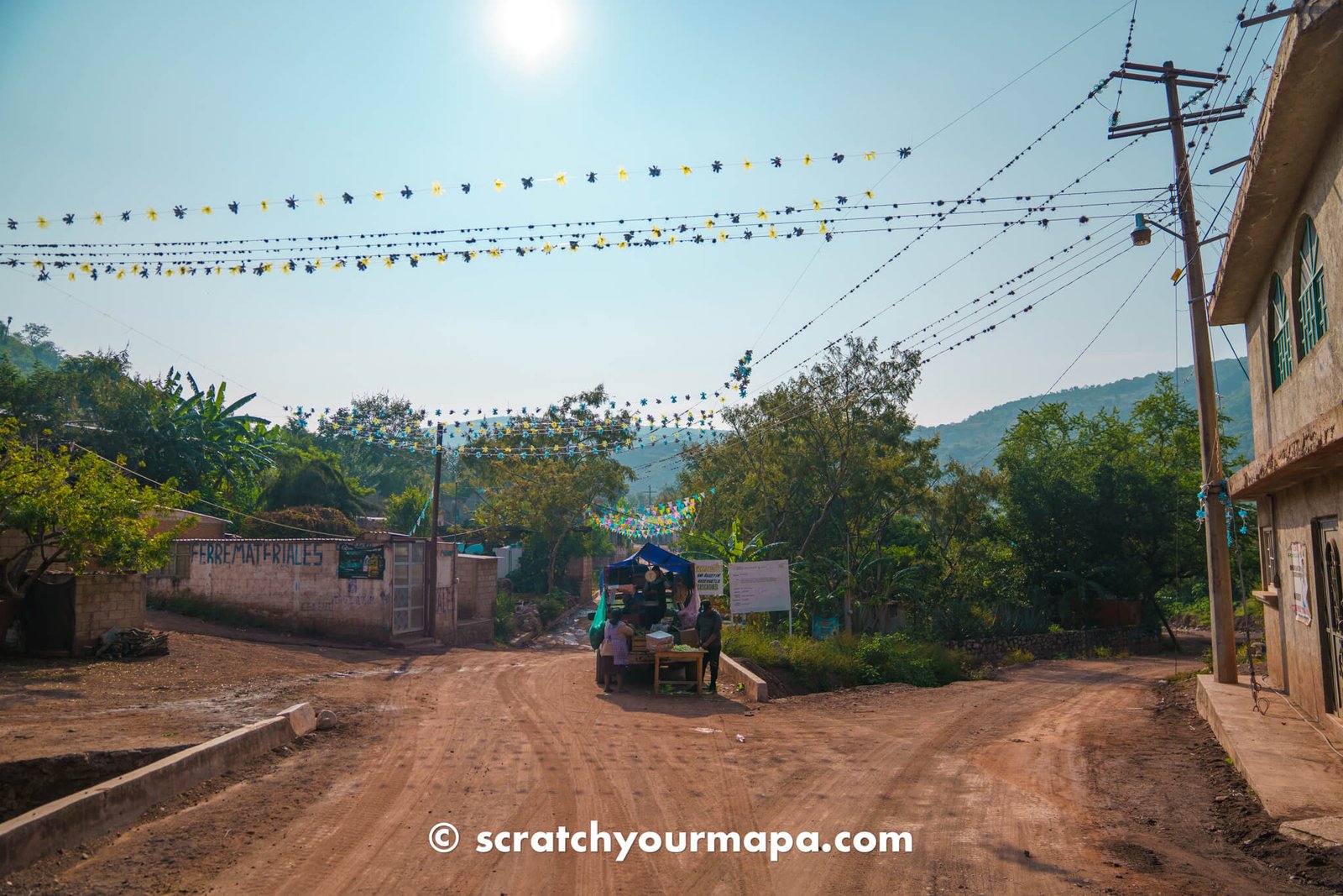 driving into San Augustin Ahuehuetlan