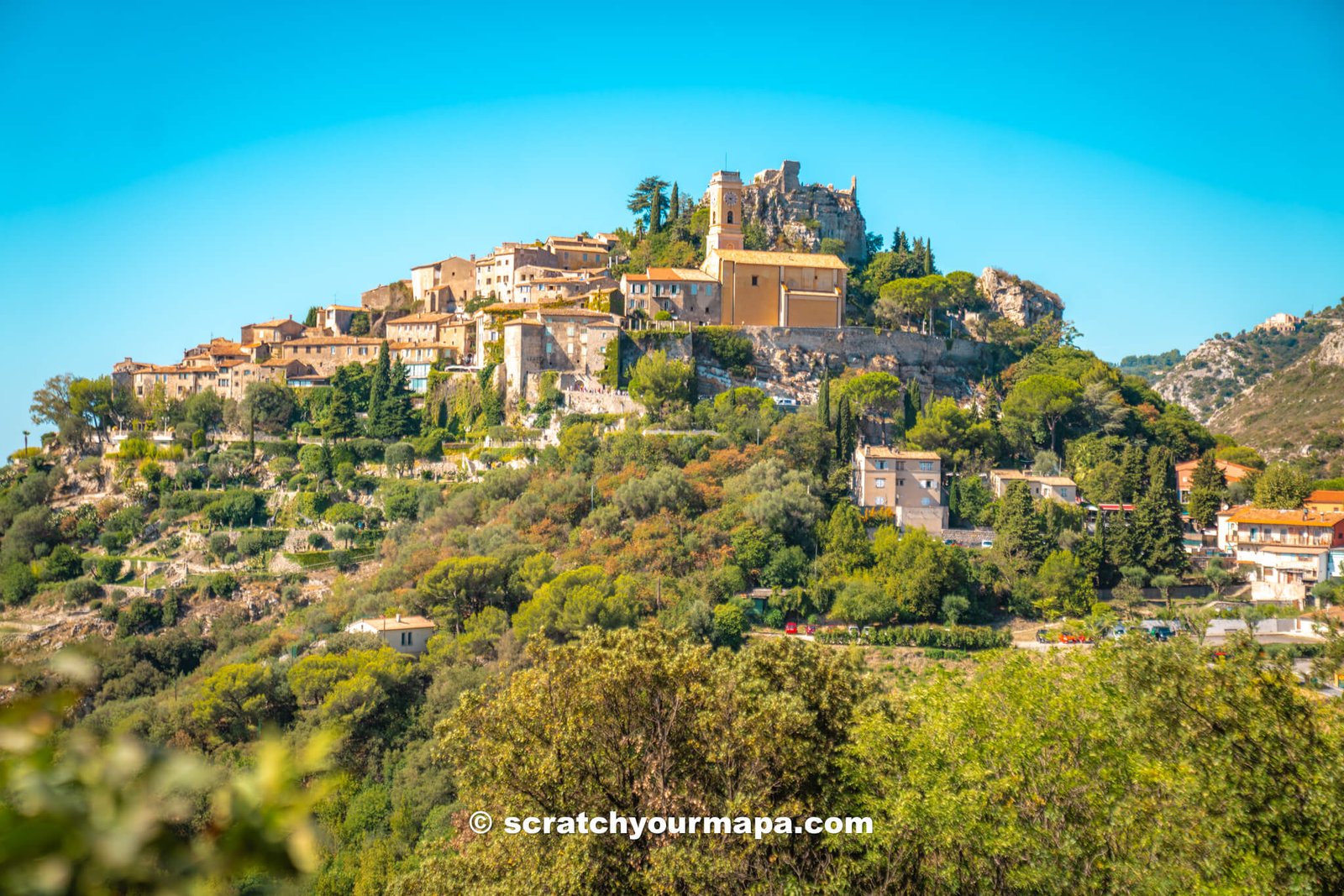 Eze, besy fairytale villages in France