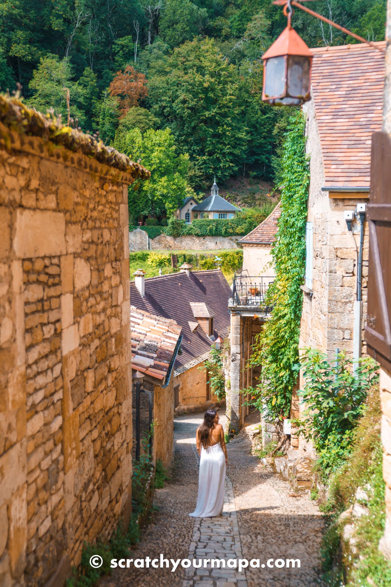 Beynac-et-Cazenac, best fairytale villages in France