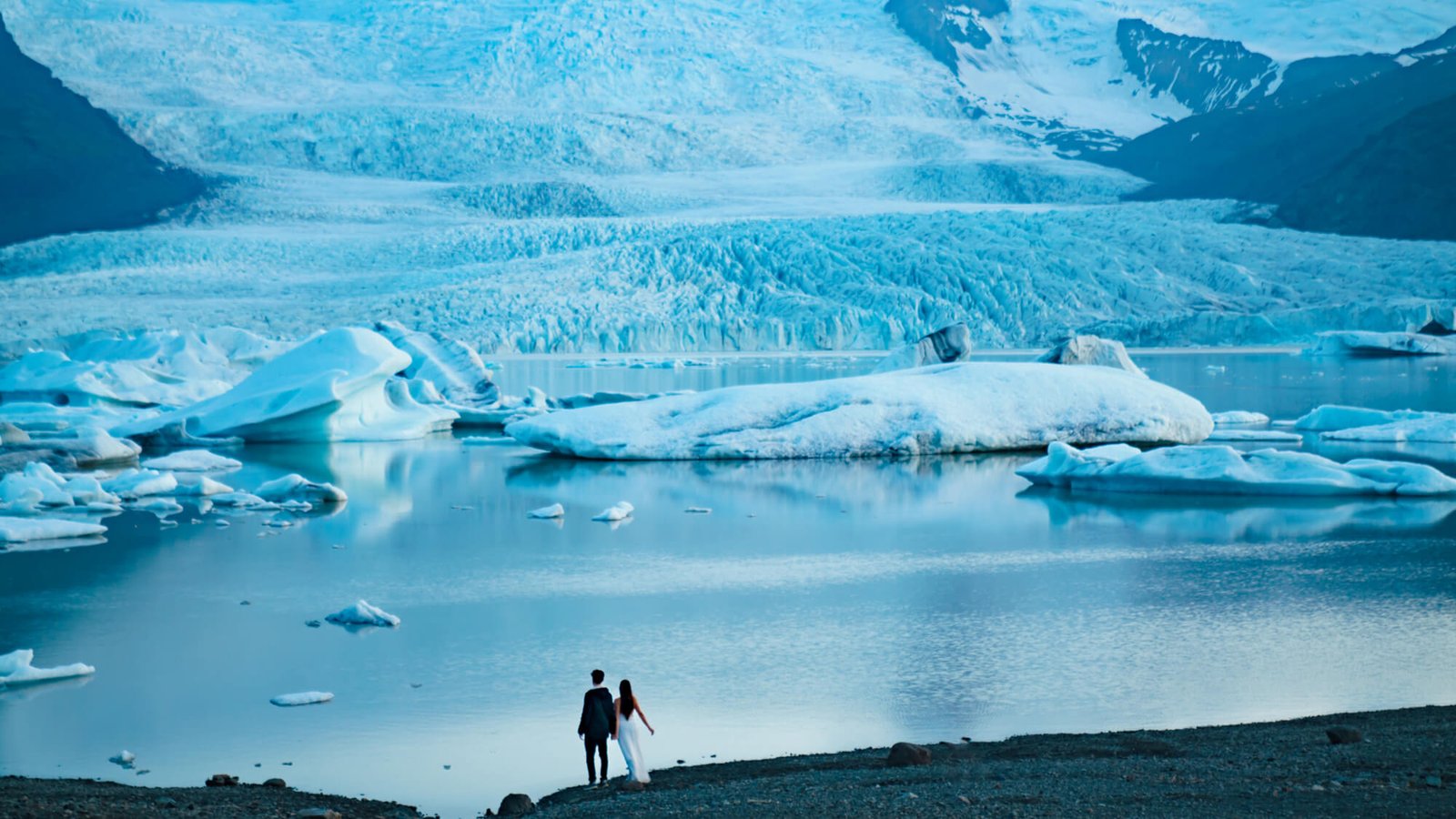 Glacier Iceland Danni & Fede