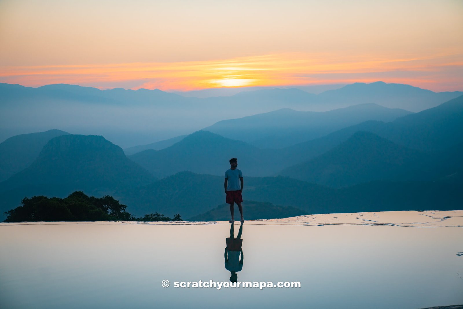 visiting Hierve el Agua at sunset