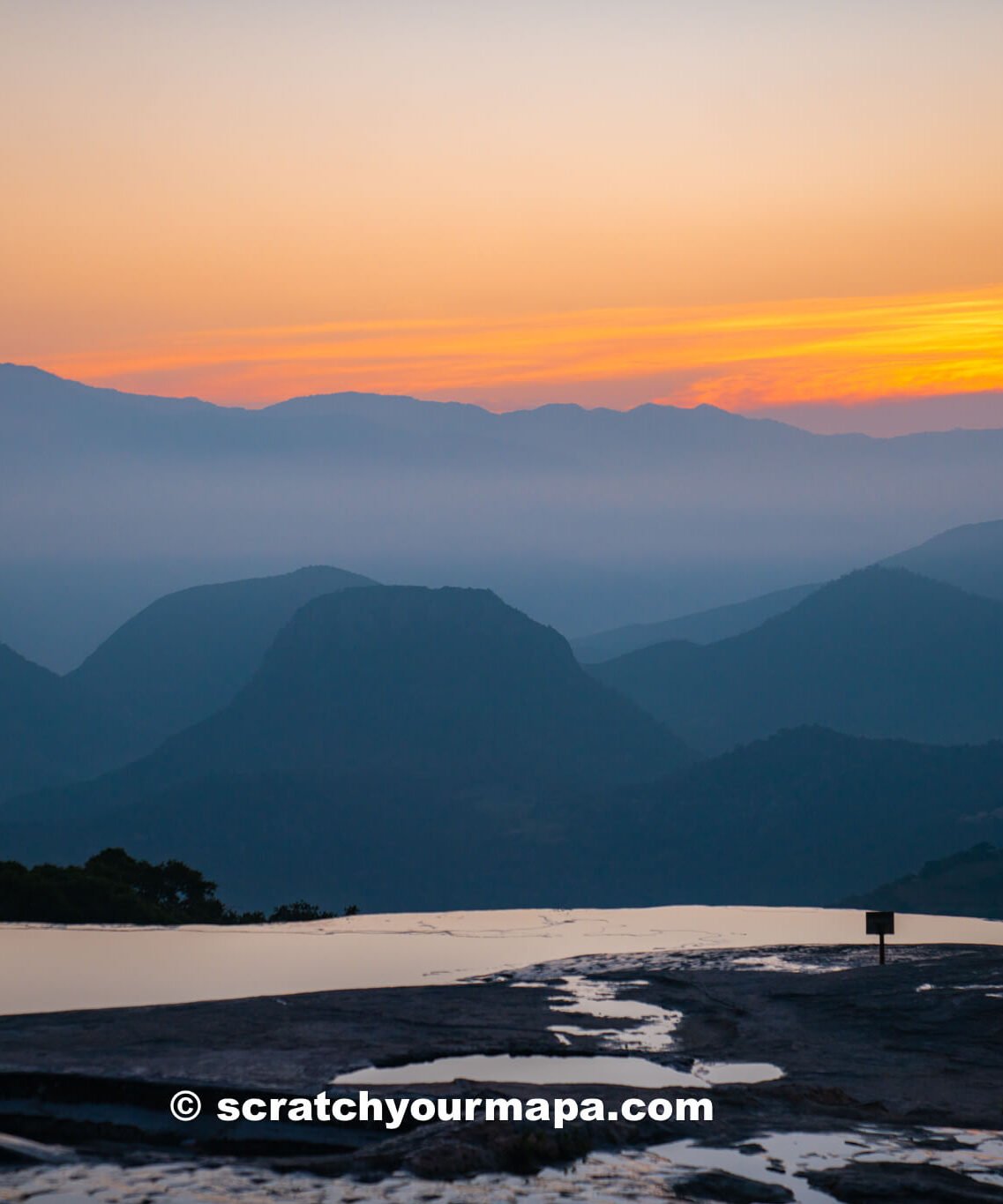 sunrise at Hierve el Agua