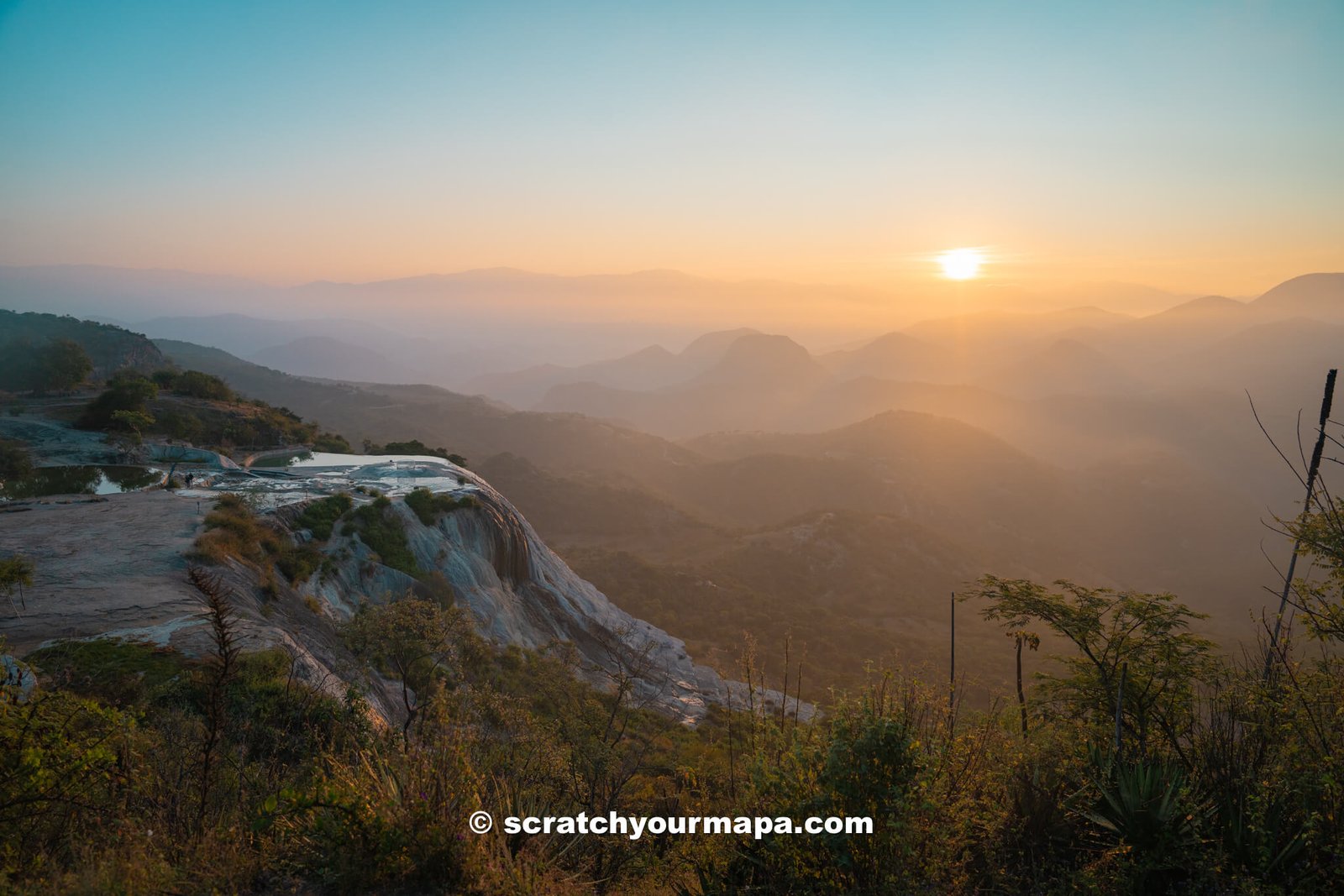 sunrise at Hierve el Agua