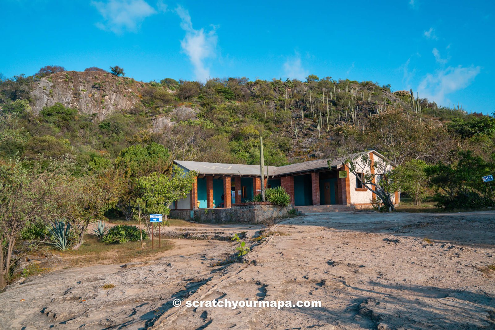 bathrooms at Hierve el Agua