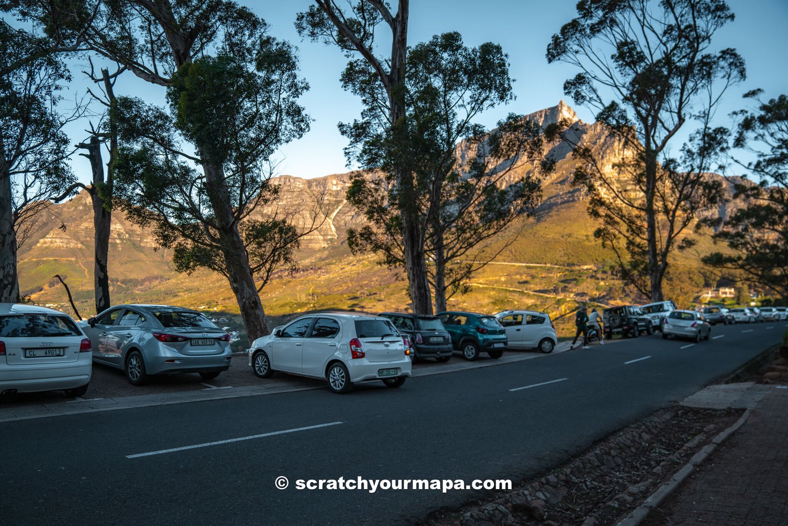 parking at the trailhead of Lion's Head