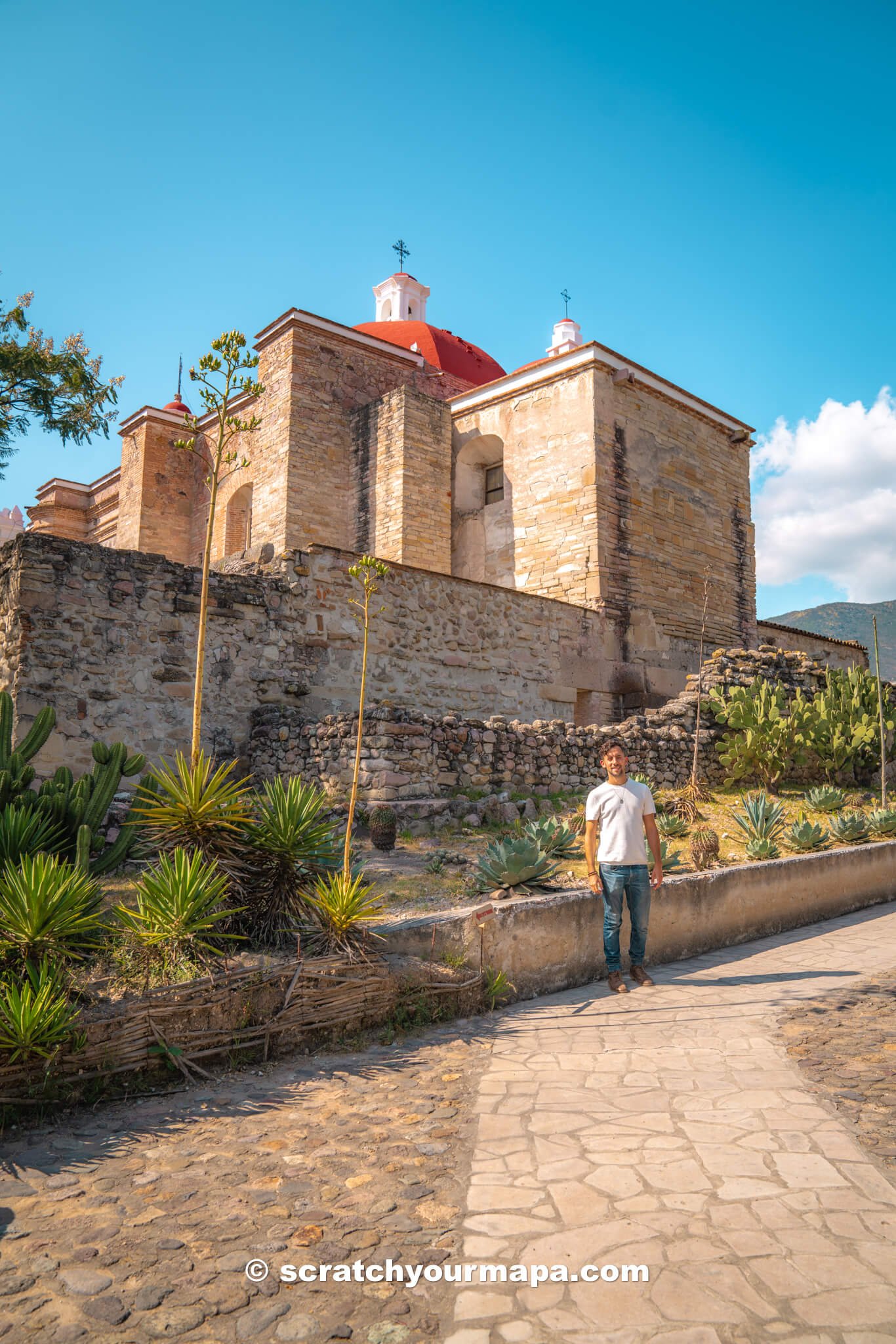 Mitla, Oaxaca travel guide