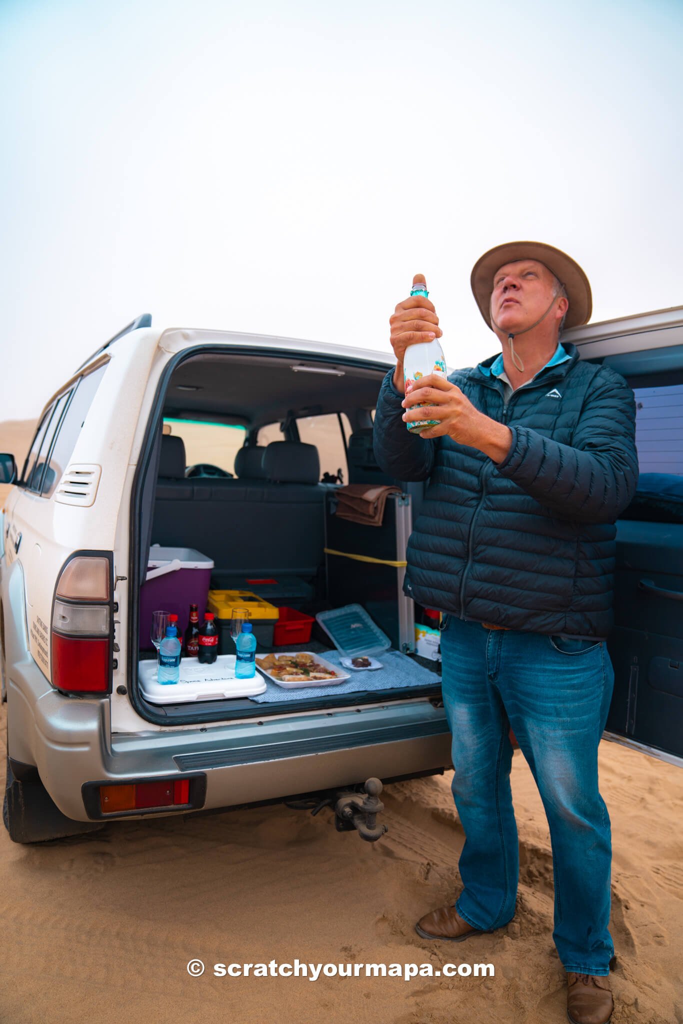 Sandwich Harbour 4x4 tour picnic