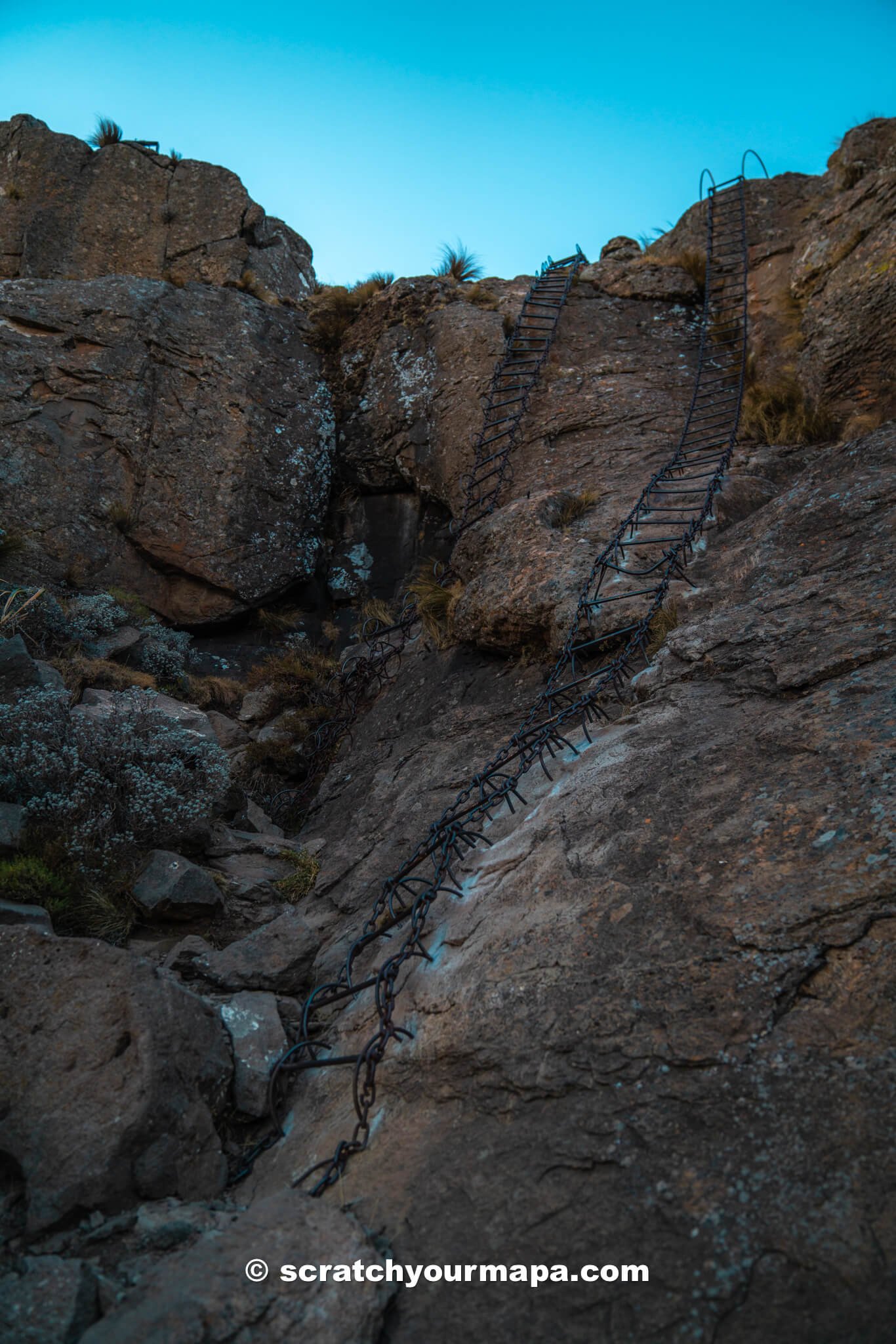 chain ladders at the Tugela falls hike 