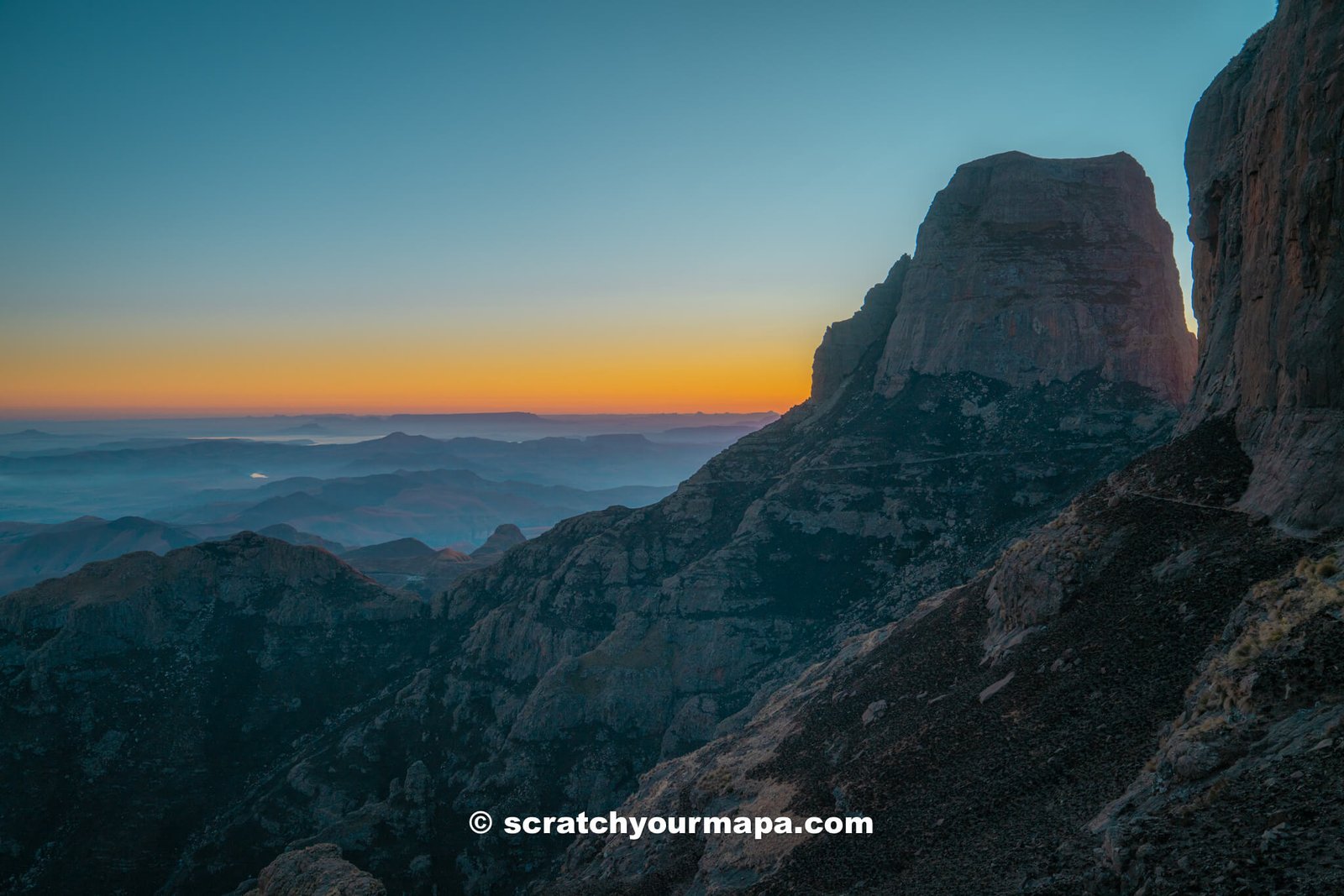 Tugela falls hike at sunrise