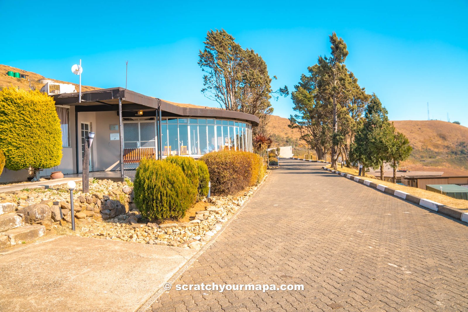 lodge at Tugela Falls