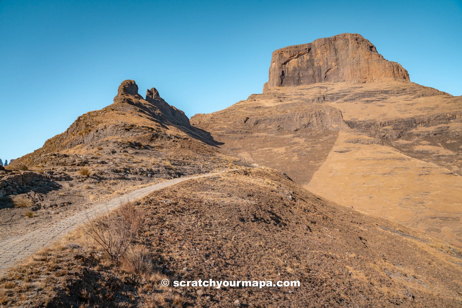 the beginning of the Tugela Falls hike