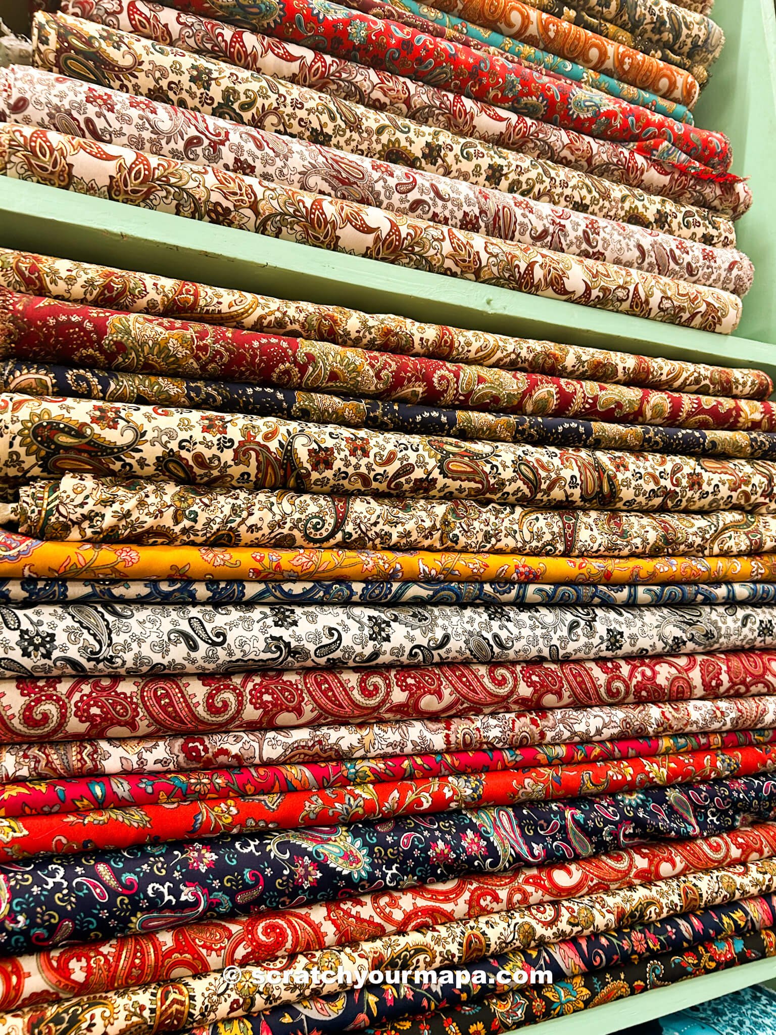 fabrics in India, Essential Things to Know Before Traveling to India