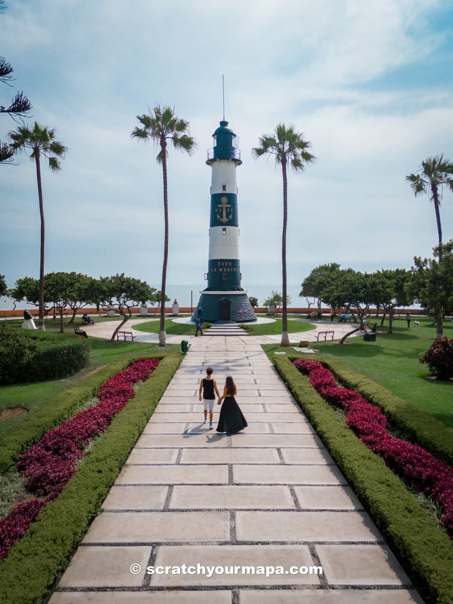 Lima lighthouse - how to get to Peru