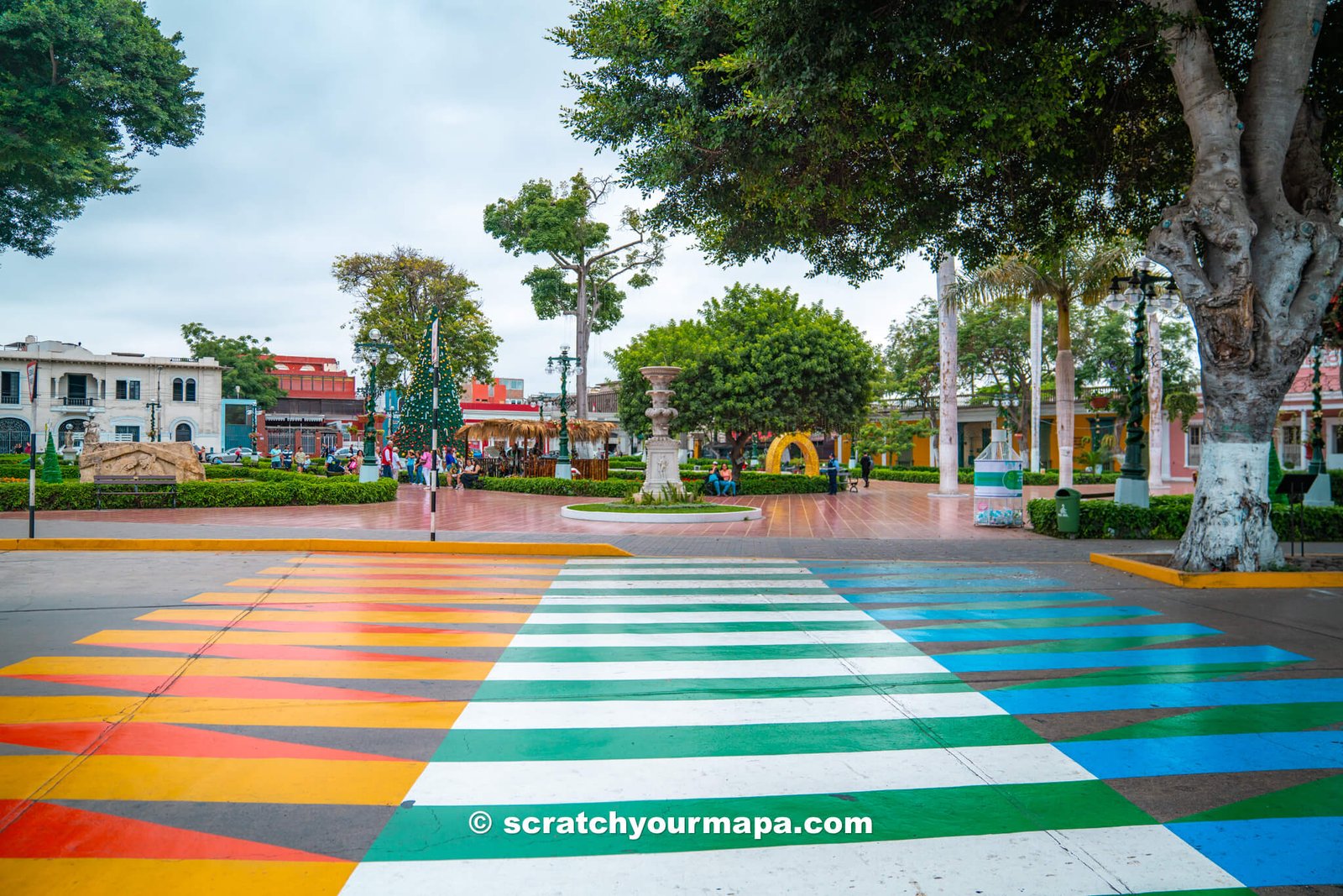 Parque Municipal de Barranco, top attractions in Lima for first-time visitors