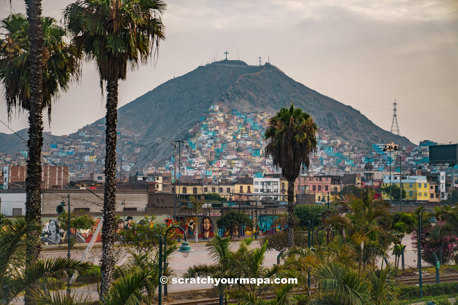 Muninet Parque La Muralla, top attractions in Lima for first-time visitors