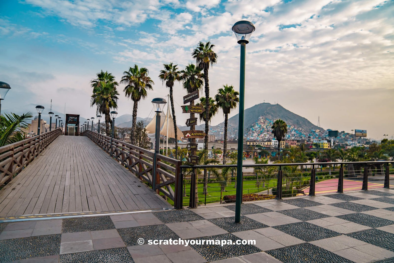 Muninet Parque La Muralla, top attractions in Lima for first-time visitors