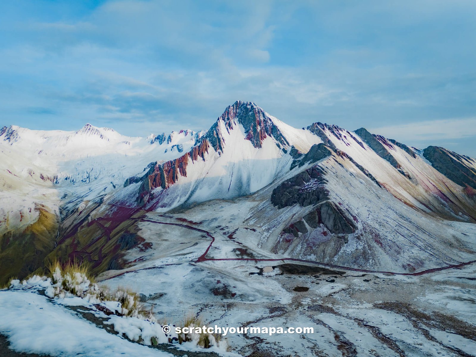 Pallay Punchu, the hidden rainbow mountain