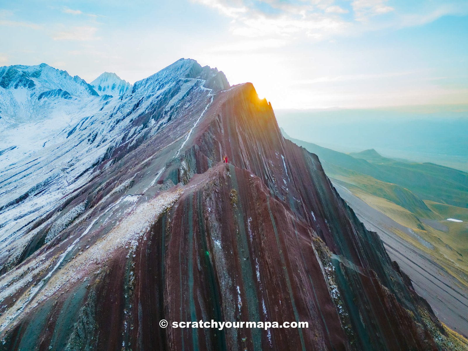 are the rainbow mountains of Peru worth visiting?