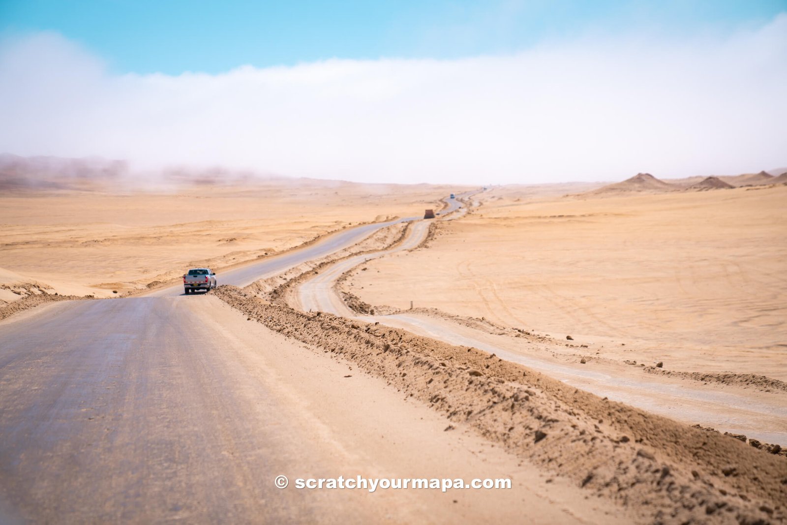 driving through Paracas National Reserve 