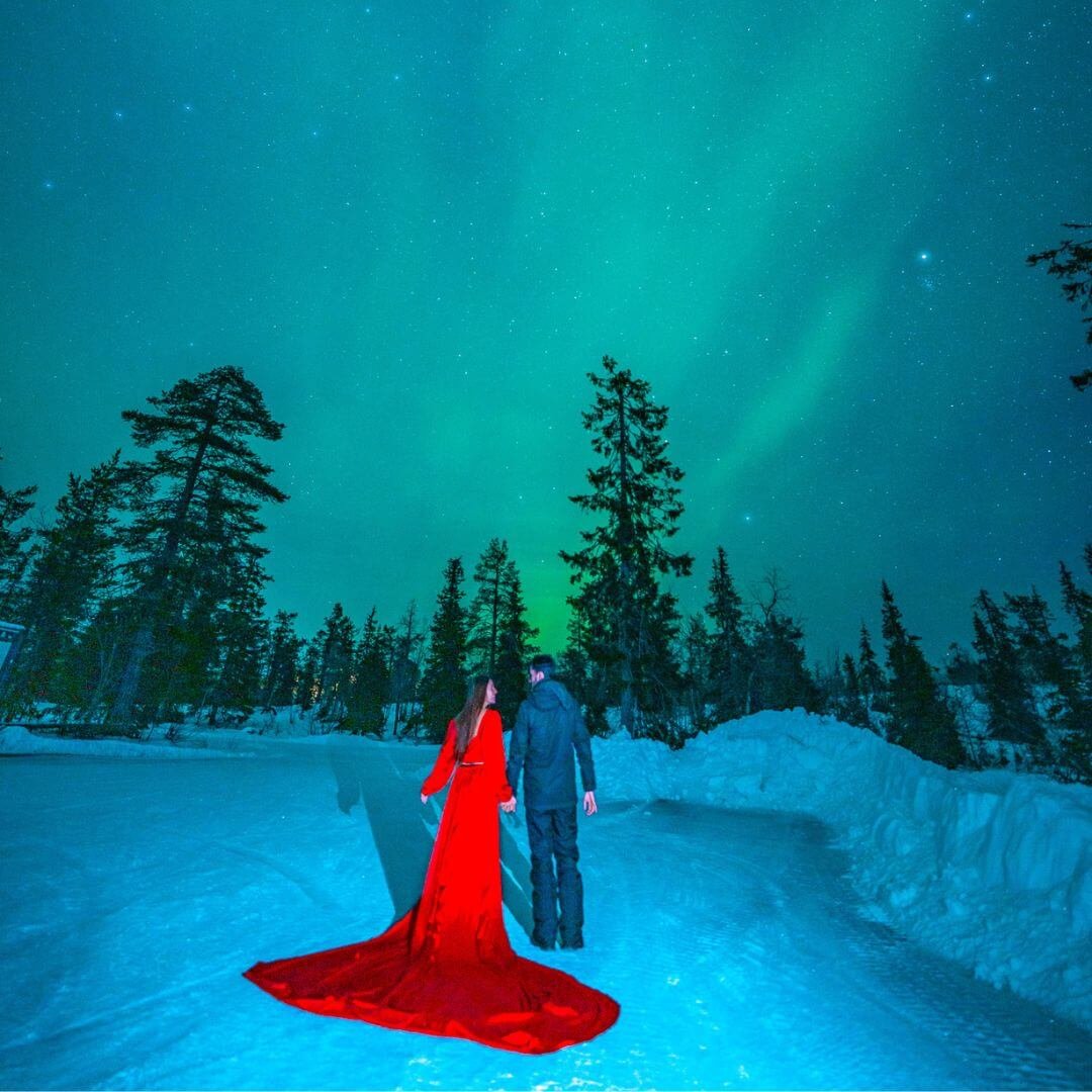 Northern lights in Rovaniemi - most romantic places to travel in the world