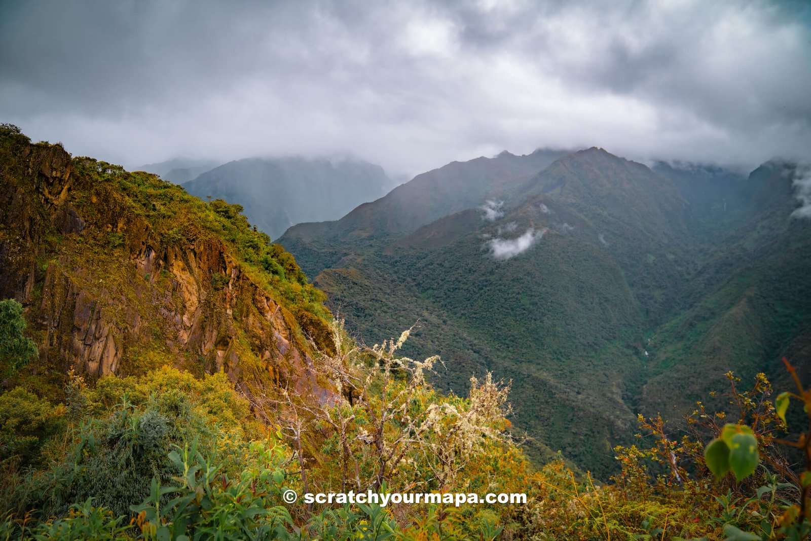 driving in Peru - essential Peru travel tips