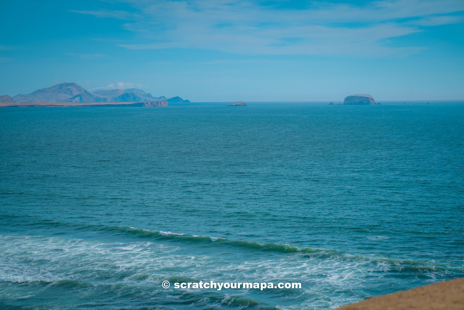 ocean views from El Catedral viewpoint in Paracas National Reserve, Peru