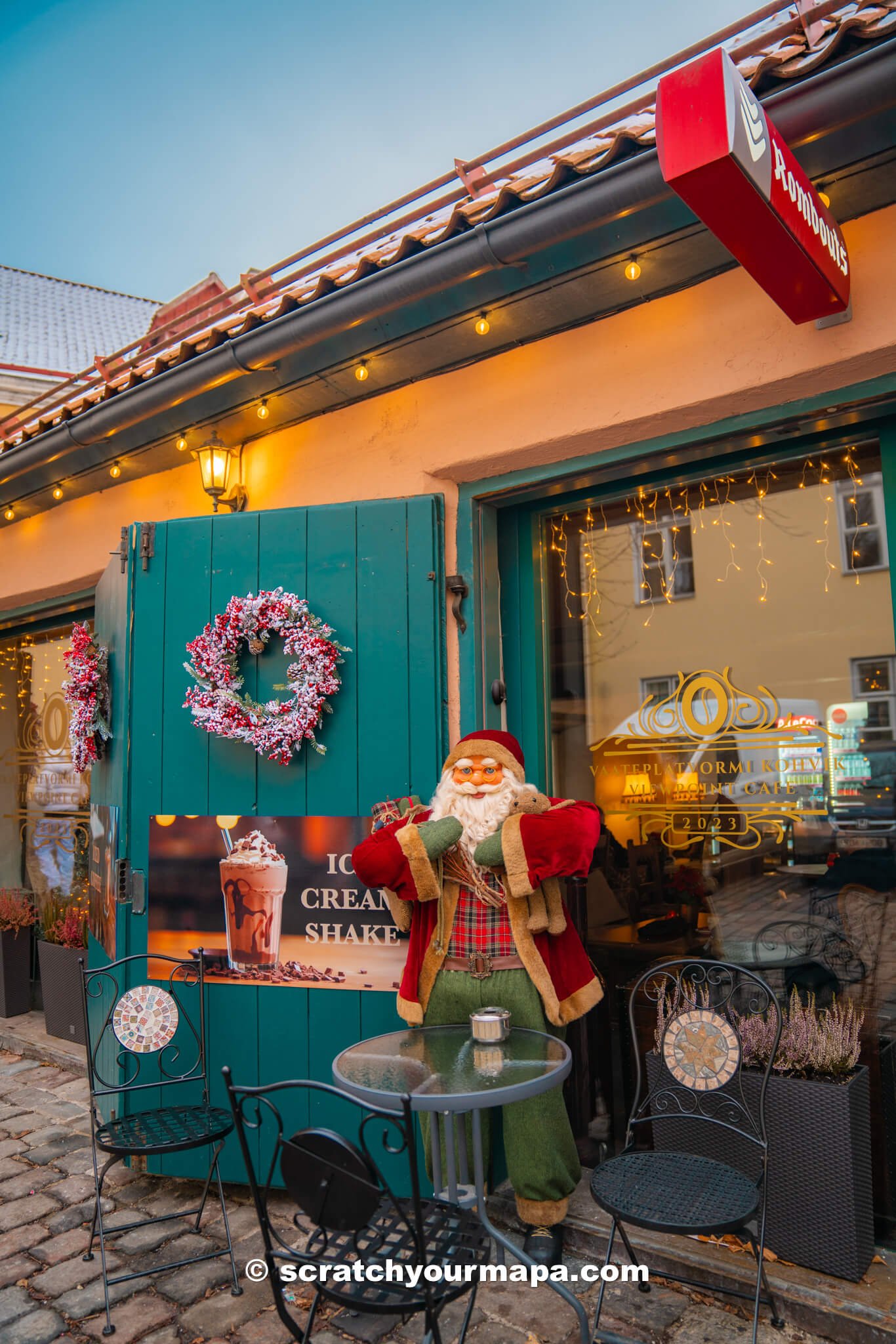 cafes in Tallinn in winter