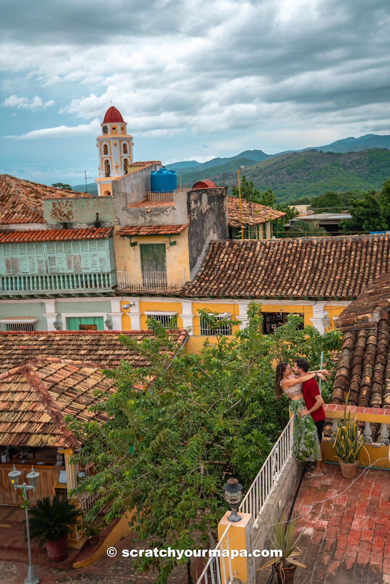 couple enjoying the rooftop of la Nueva Era Palador, which is one of the top things to do in Trinidad, Cuba