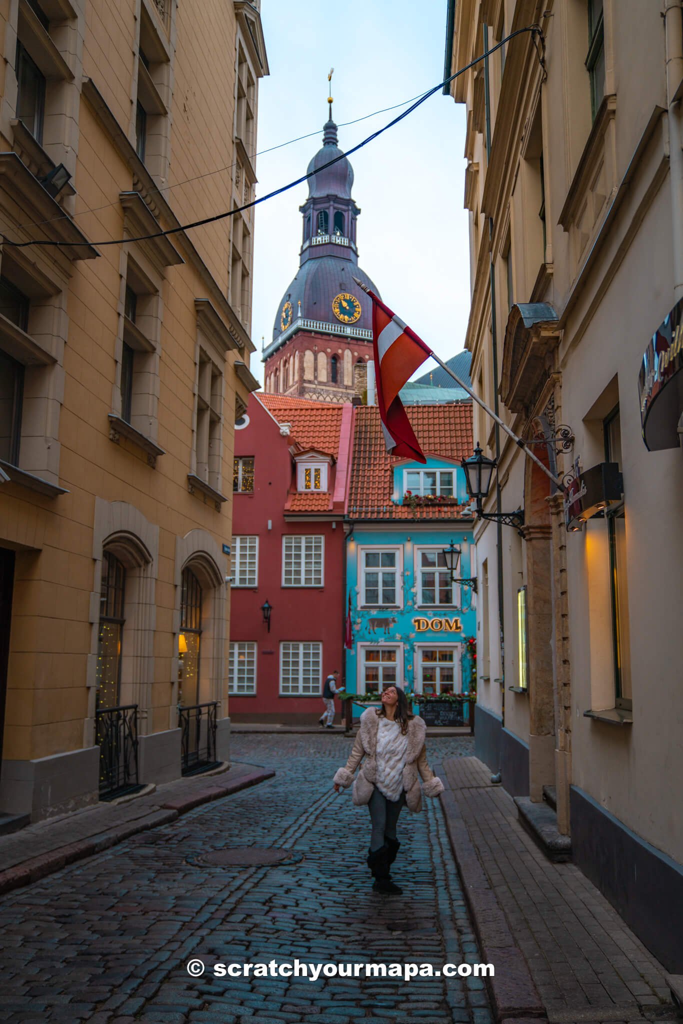 walking around the historic center - how to get around Riga 