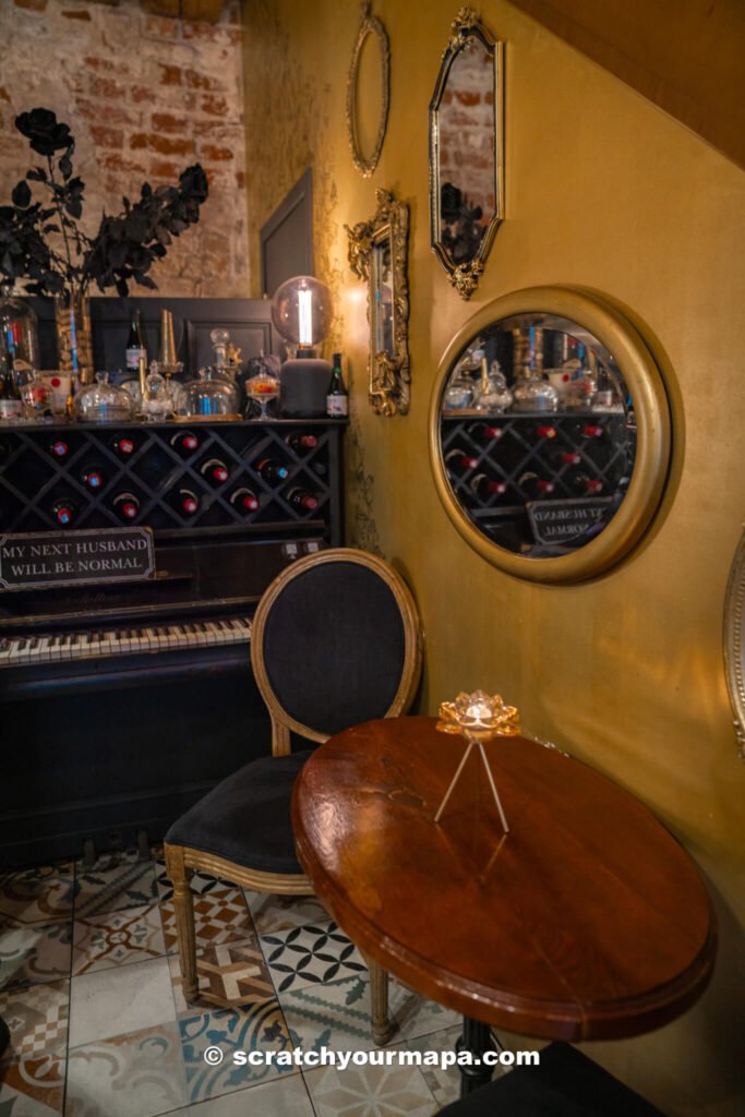 Parunasim Kafe Teeka - one of the best restaurants in Latvia, Riga