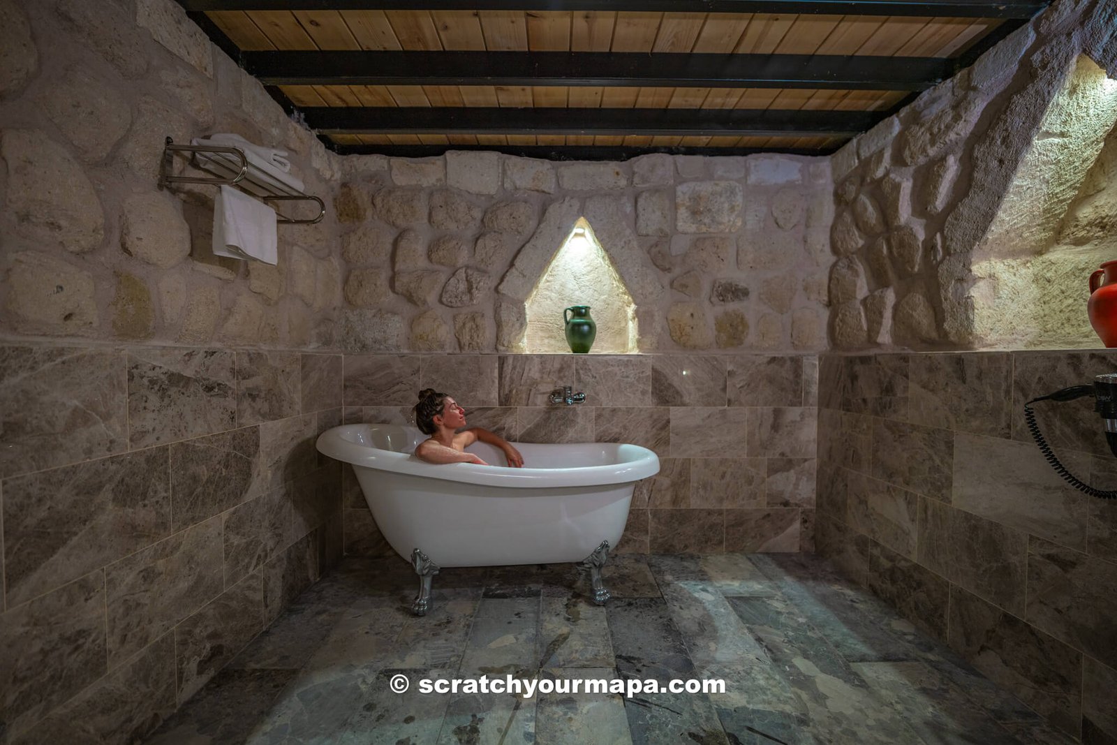 bath in Henna hotel - what to do when it rains in Cappadocia