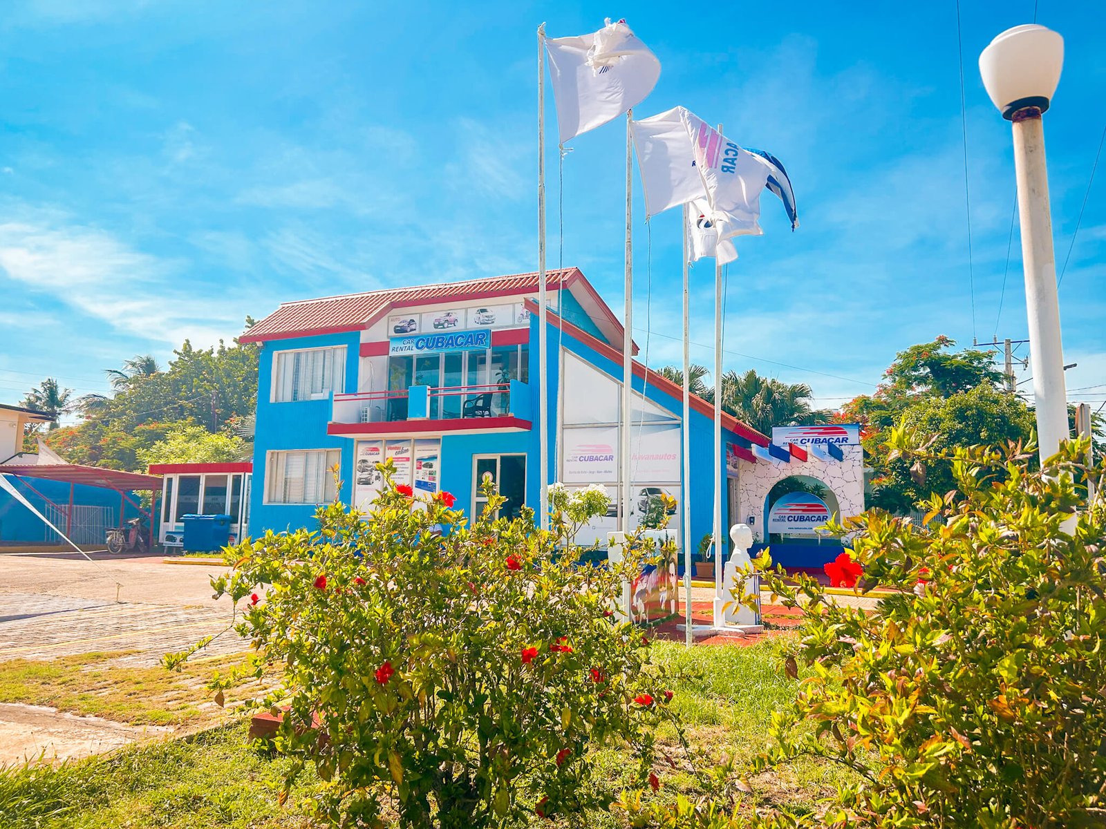 car rental agency in Varadero - how to get around Varadero, Cuba