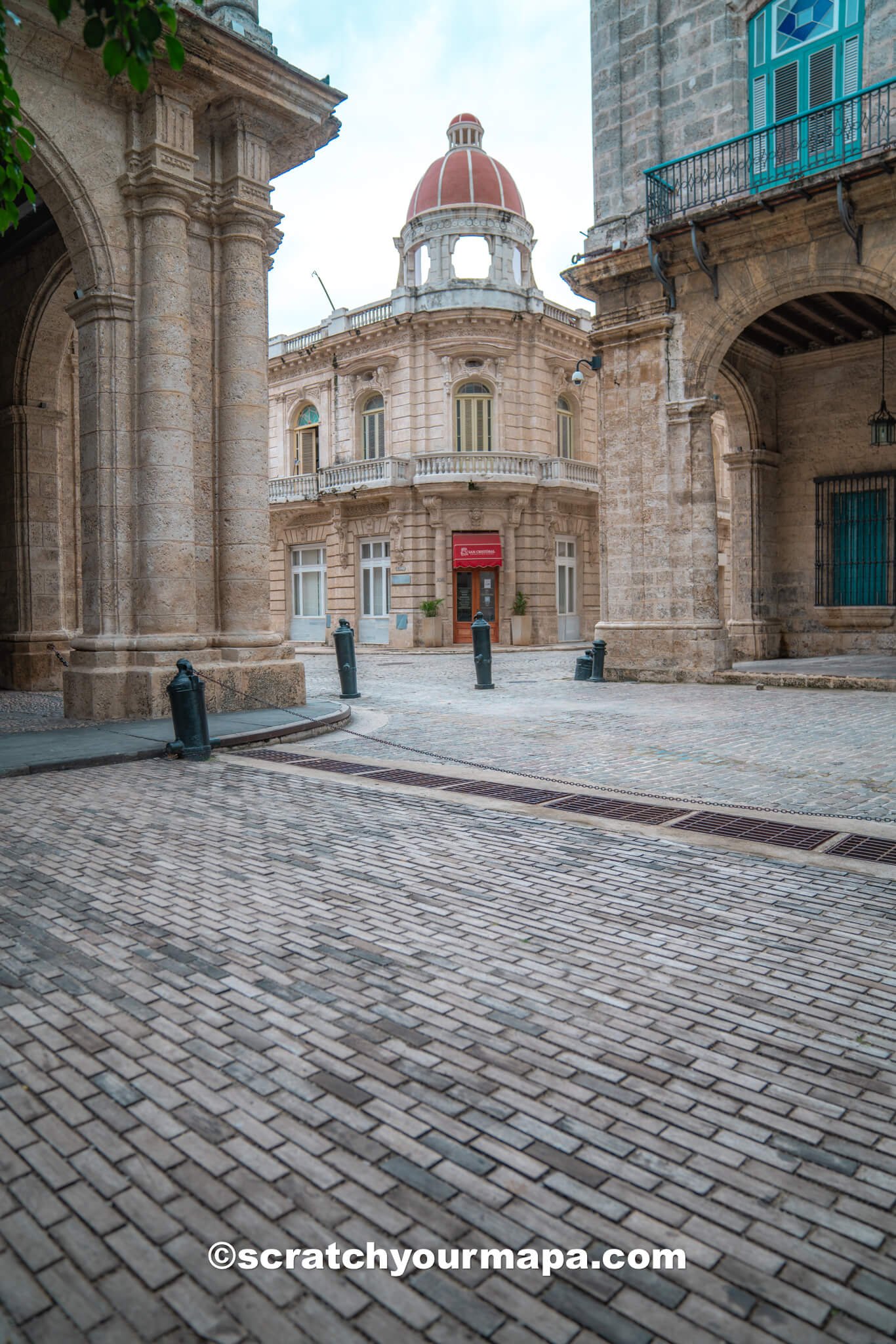 Plaza de Armas - things to see and do in Havana, Cuba