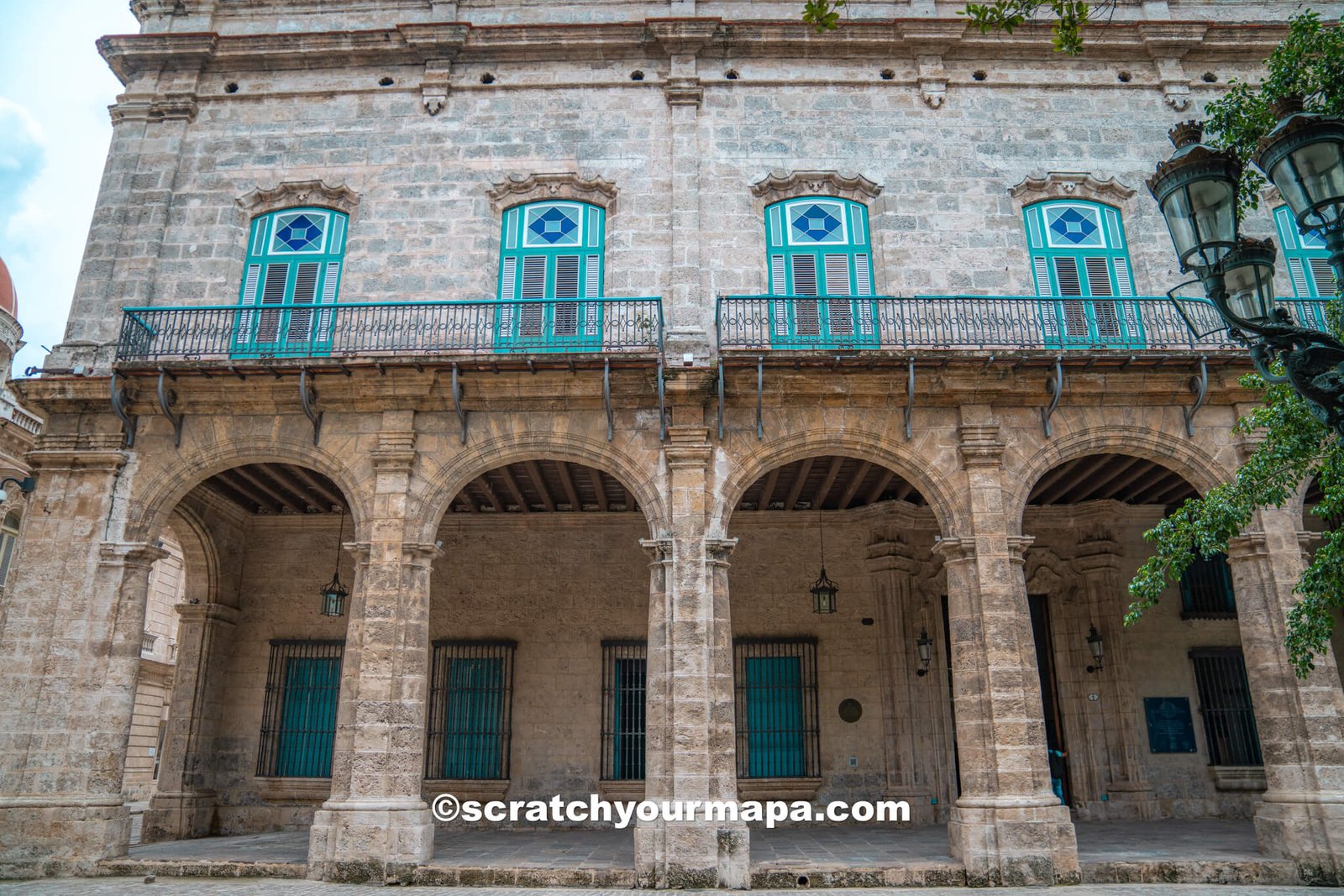 Plaza de Armas - things to see and do in Havana, Cuba