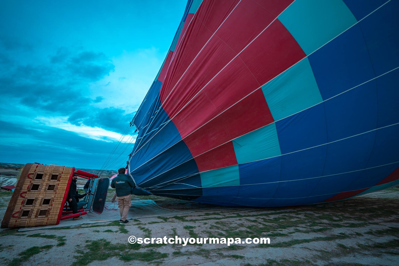 setting up the Cappadocia hot air balloon ride over fairy chimneys