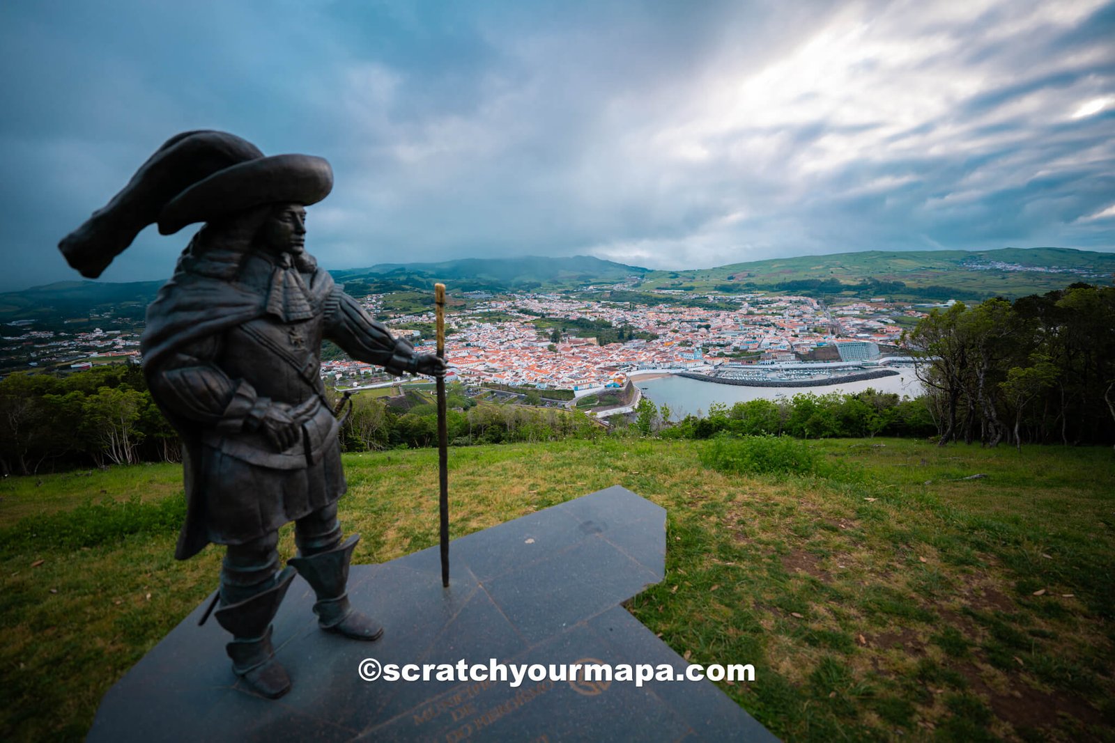 the best viewpoints in Terceira