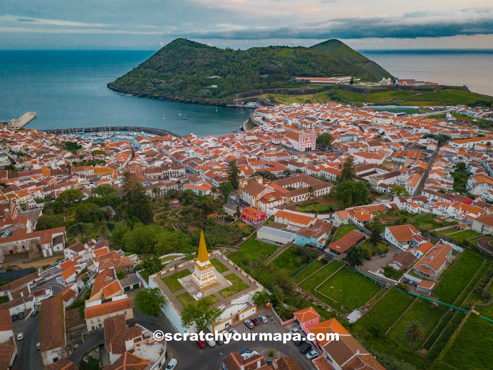 Obelisco do Alto da memoria - best photo spots in Terceira, Azores