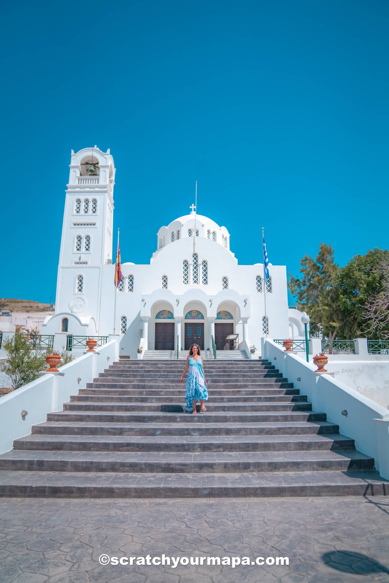 how to get around Santorini, Greece
