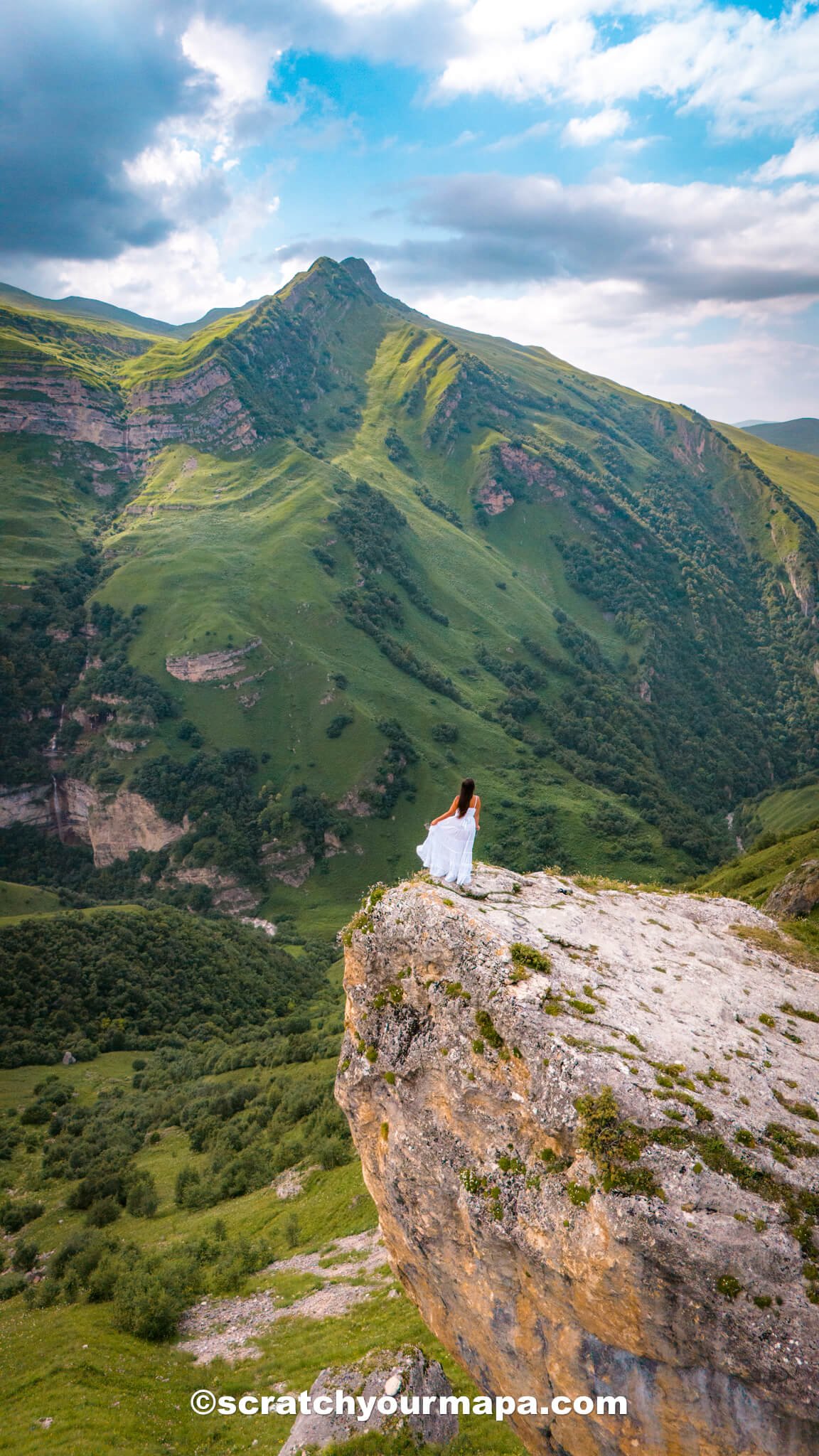 how to visit Azerbaijan