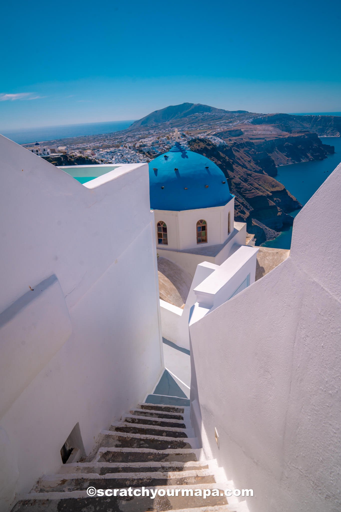 blue domes of Santorini - ultimate Santorini activities guide
